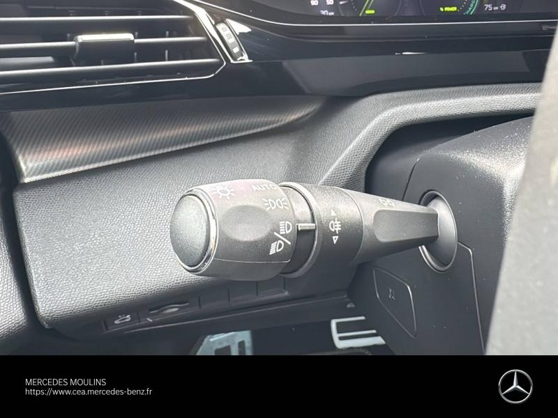 PEUGEOT 308 SW d’occasion à vendre à MONTLUÇON chez CEA (Photo 17)